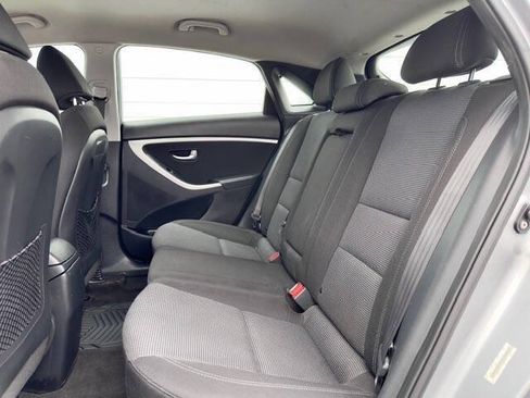 Used 2014 Hyundai Elantra GT FWD image 11