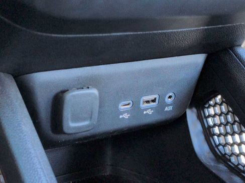 Used 2021 Chevrolet TrailBlazer ACTIV image 31