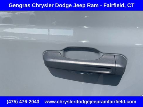 Used 2023 Jeep Wrangler Unlimited Rubicon 4xe w/ Cold Weather Group AWD/4WD image 33