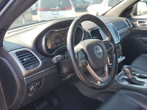 Used 2020 Jeep Grand Cherokee Limited w/ Premium Lighting Group AWD/4WD image 9