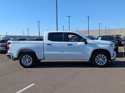 Certified 2021 Chevrolet Silverado 1500 Custom w/ Safety Confidence Package image 7