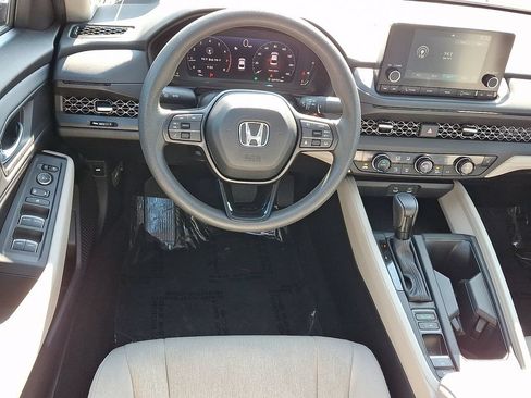 Used 2024 Honda Accord EX image 2