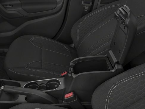 Used 2018 Ford Fiesta SE FWD image 12