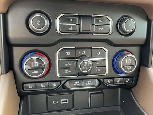 Certified 2023 Chevrolet Tahoe High Country w/ Premium Package 2 image 22