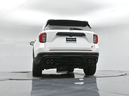 Certified 2022 Ford Explorer ST w/ ST Street Pack image 52