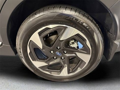 Certified 2025 Subaru Crosstrek 2.5i Limited w/ Popular Package #4A image 35