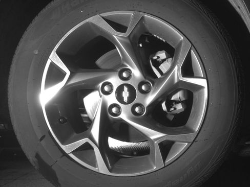 Used 2025 Chevrolet Trax LT FWD image 12