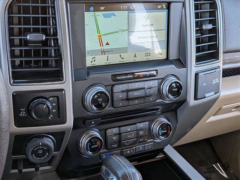 Used 2018 Ford F150 Lariat w/ Equipment Group 502A Luxury image 16