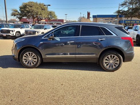 Used 2019 Cadillac XT5 Luxury image 2