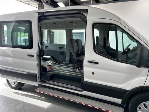 Used 2019 Ford Transit 350 XL RWD image 16