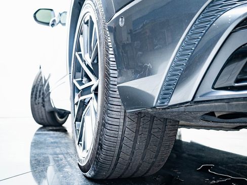 Used 2021 Audi Q8 Prestige image 42