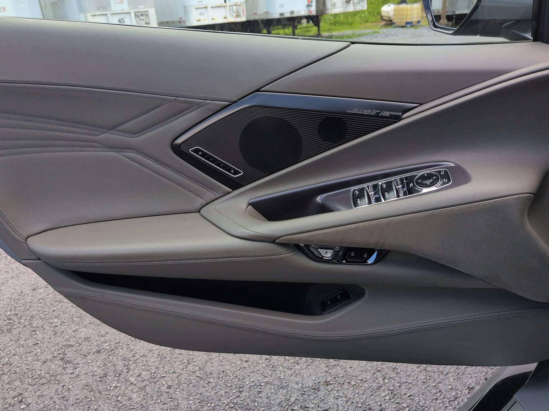 Used 2024 Chevrolet Corvette E-Ray AWD/4WD image 21