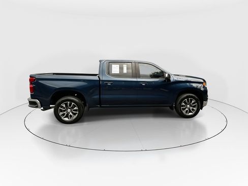 Used 2022 Chevrolet Silverado 1500 LT RWD image 9