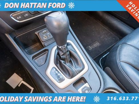 Used 2015 Jeep Cherokee Limited w/ Luxury Group image 13