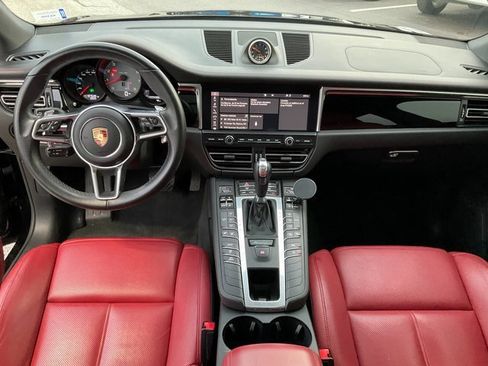 Used 2020 Porsche Macan S image 4