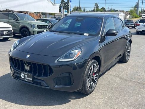 Used 2023 Maserati Grecale Modena AWD/4WD image 5