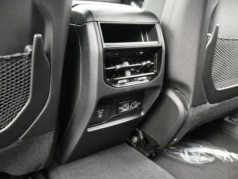 New 2025 Jeep Grand Cherokee Altitude RWD image 29