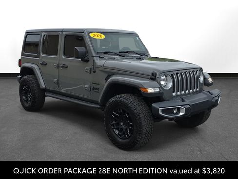 Used 2020 Jeep Wrangler Unlimited Sahara AWD/4WD image 3