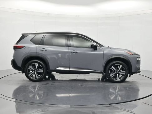 Used 2021 Nissan Rogue SL w/ Premium Package FWD image 4