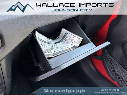 Used 2024 Jeep Wrangler Unlimited w/ Convenience Group AWD/4WD image 24