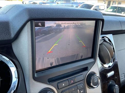 Used 2015 Ford F250 Platinum image 26