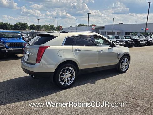 Used 2015 Cadillac SRX Premium w/ LPO, Protection Package FWD image 16