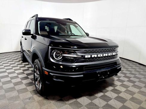 Used 2022 Ford Bronco Sport Badlands w/ Premium Package AWD/4WD image 2
