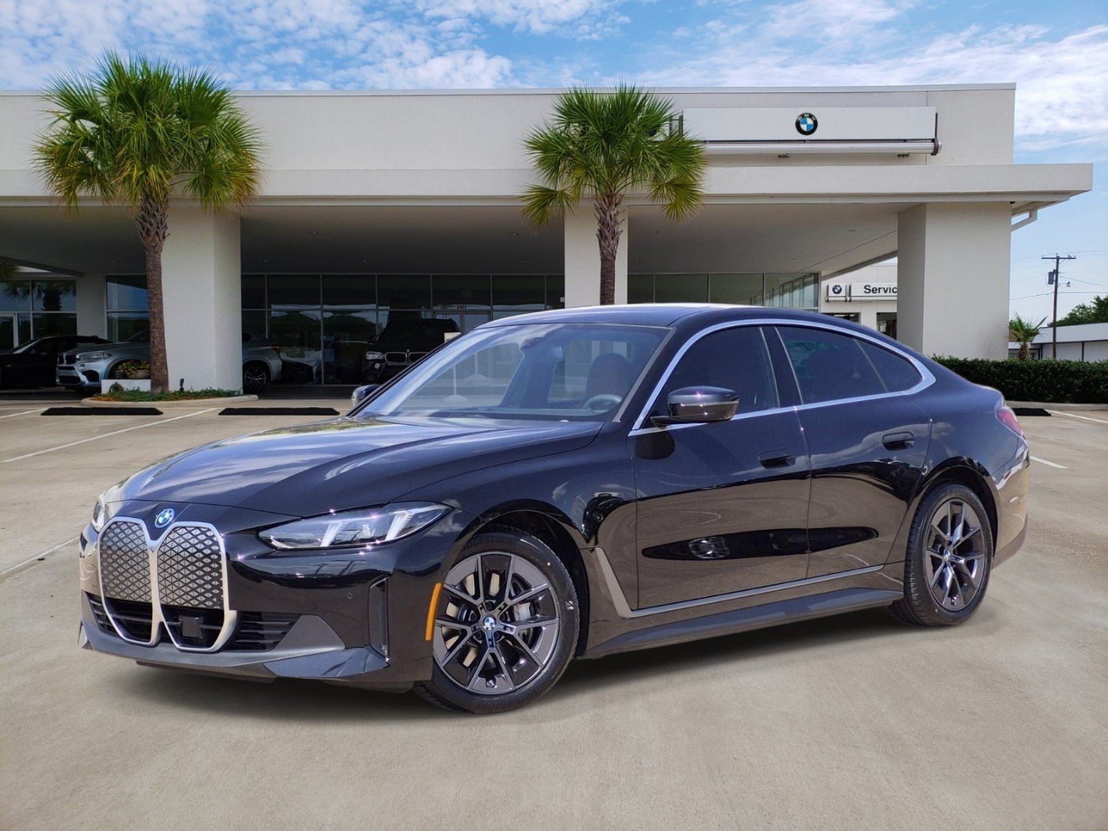 Certified 2025 BMW i4 xDrive40i w/ Parking Assistance Package AWD/4WD image 1