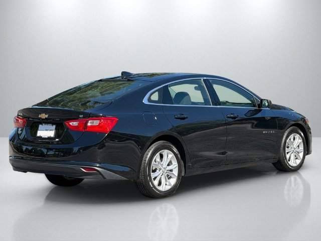 Used 2025 Chevrolet Malibu LT FWD image 9