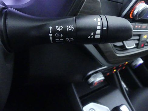 Used 2025 Nissan Altima 2.5 SV image 19