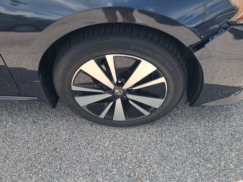 Used 2019 Nissan Altima 2.5 SV FWD image 7