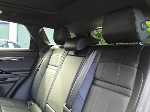 Used 2023 Land Rover Range Rover Evoque R-Dynamic SE AWD/4WD image 17