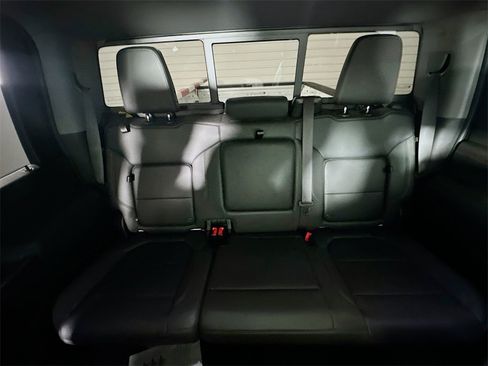 Used 2023 Chevrolet Silverado 2500 LTZ w/ LTZ Premium Package image 13