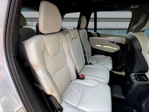 Used 2022 Volvo XC90 T8 R-Design w/ Advanced Package AWD/4WD image 25