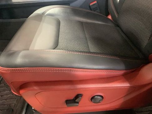 Used 2025 RAM 1500 Rebel image 12