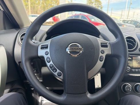 Used 2015 Nissan Rogue S w/ Convenience Package image 17