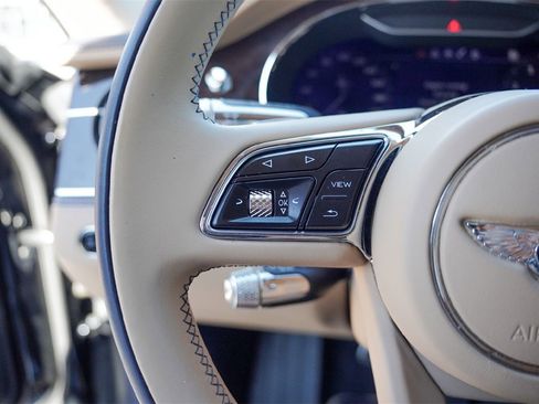 Certified 2023 Bentley Flying Spur W12 image 22