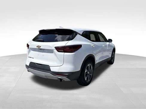 Used 2025 Chevrolet Blazer LT AWD/4WD image 16