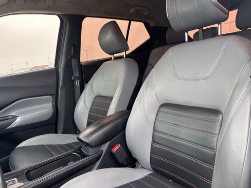 Certified 2023 Nissan Kicks SR w/ SR Premium Package image 28