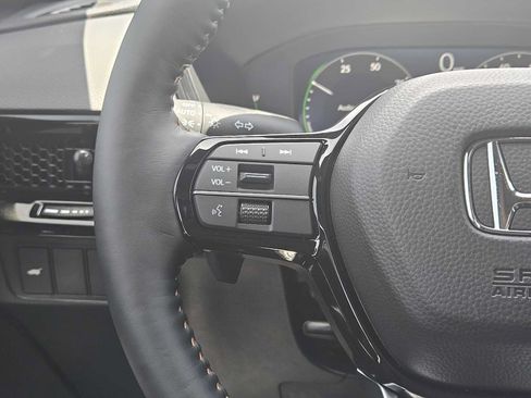 Used 2026 Honda CR-V Sport Touring image 23