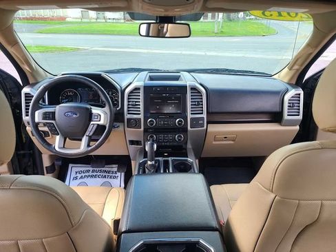 Used 2015 Ford F150 Lariat w/ Equipment Group 502A Luxury AWD/4WD image 14
