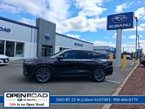 Used 2023 Acura MDX A-Spec AWD/4WD image 3