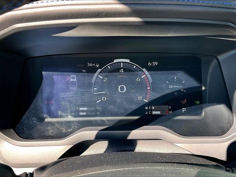 Used 2024 Toyota Tundra Platinum AWD/4WD image 25