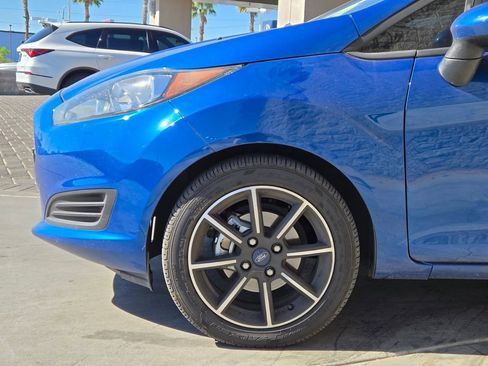 Used 2019 Ford Fiesta SE FWD image 5