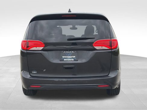 Used 2019 Chrysler Pacifica Touring Plus w/ S Appearance Package FWD image 23