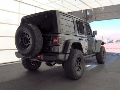 Used 2022 Jeep Wrangler Unlimited Rubicon 4xe AWD/4WD image 2