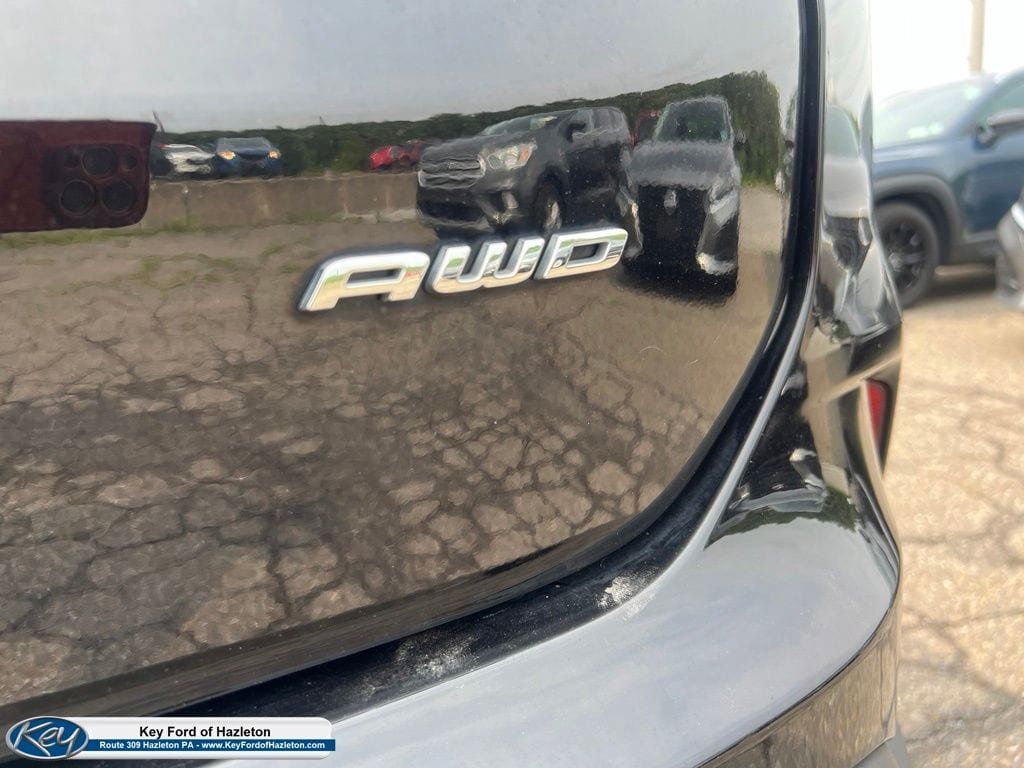 Used 2024 Ford Edge SEL AWD/4WD image 16