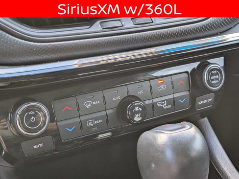 Used 2022 Jeep Compass Trailhawk w/ Trailhawk Elite Group AWD/4WD image 17