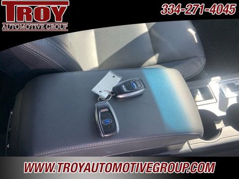 Used 2017 Subaru Outback 2.5i Limited image 35