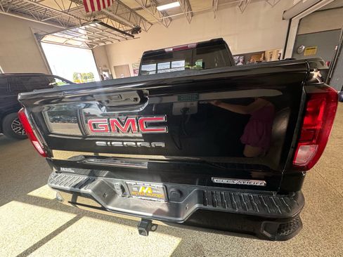 Used 2023 GMC Sierra 1500 Elevation AWD/4WD image 6